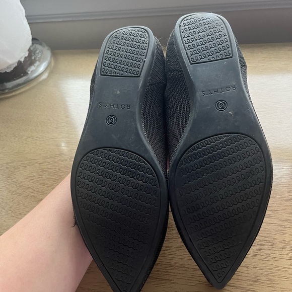 Rothy’s black pointed flats - Picture 4 of 4
